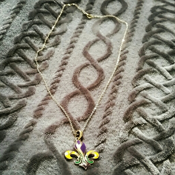 🎉⚜Mardi Gras⚜🎉 Fleur-de-lis Necklace - Picture 2 of 2